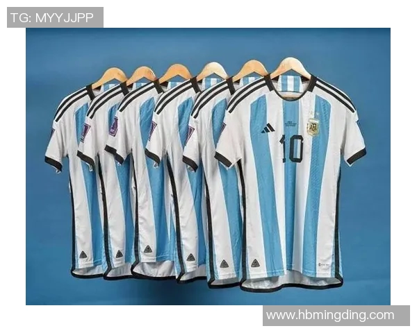 足球秋衣球星排名前十榜单解析 哪些球员值得关注与期待