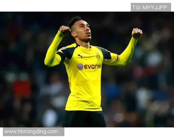 那些曾经闪耀绿茵的足球巨星如今老去他们的故事依然动人