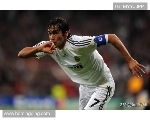 世界足坛传奇球星名字盘点 盘点最具影响力的足球明星及其成就