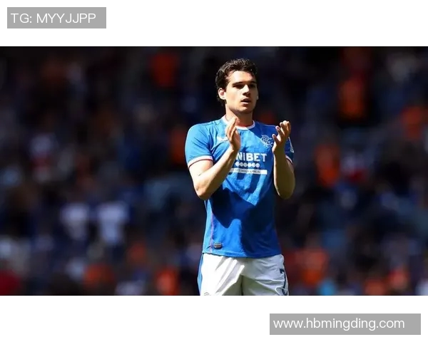 法国足球传奇与未来之星：探索球场上的荣耀与挑战