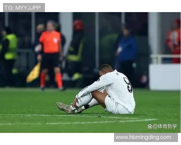 球星因伤缺席赛季大部分比赛，足球界焦虑不断，未来是否还能回归巅峰引关注